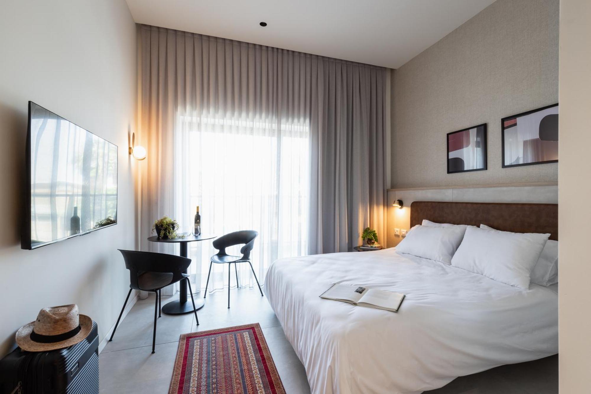 Tayo Studios & Apartments Бат-Ям Экстерьер фото