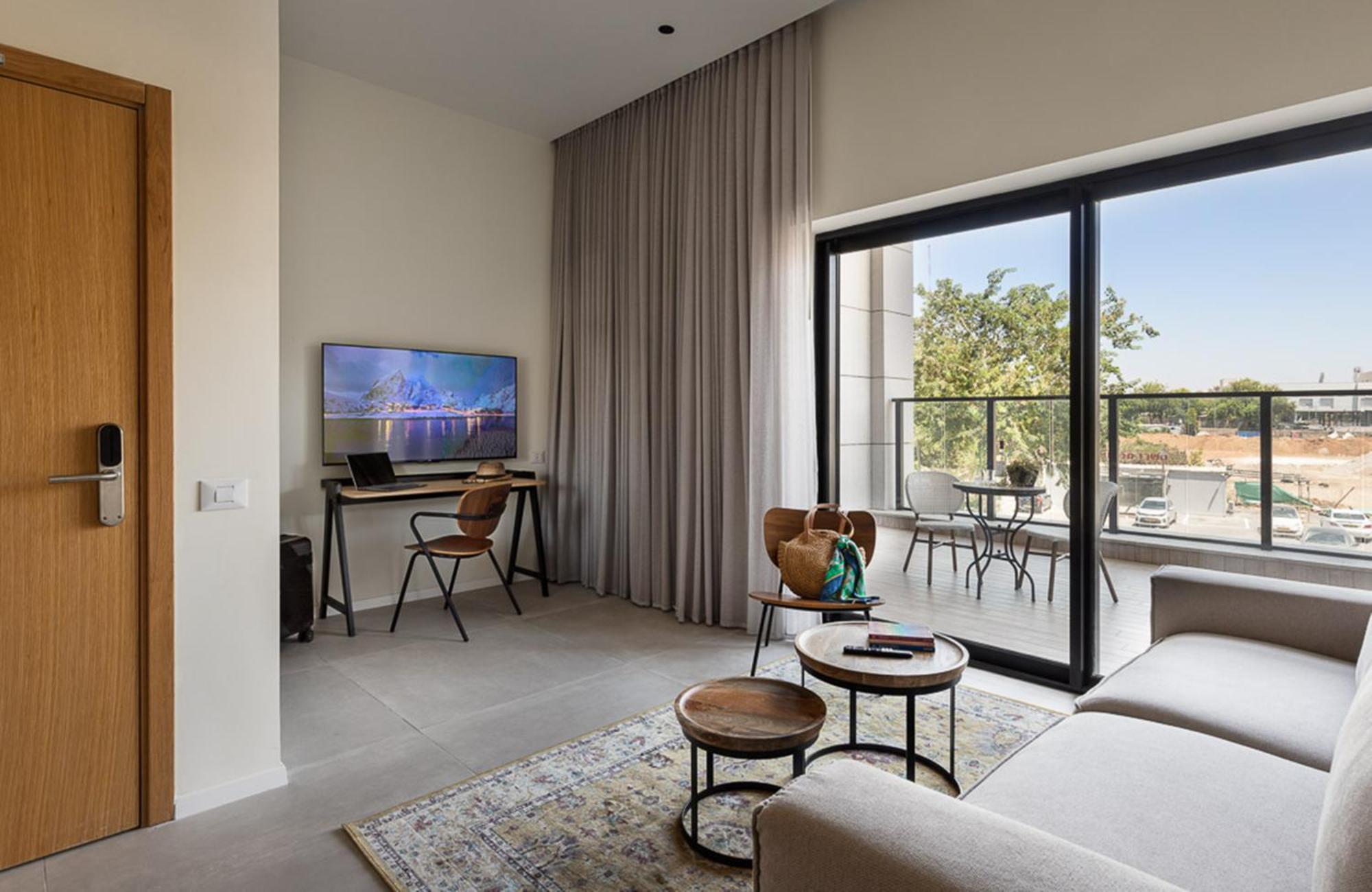 Tayo Studios & Apartments Бат-Ям Экстерьер фото